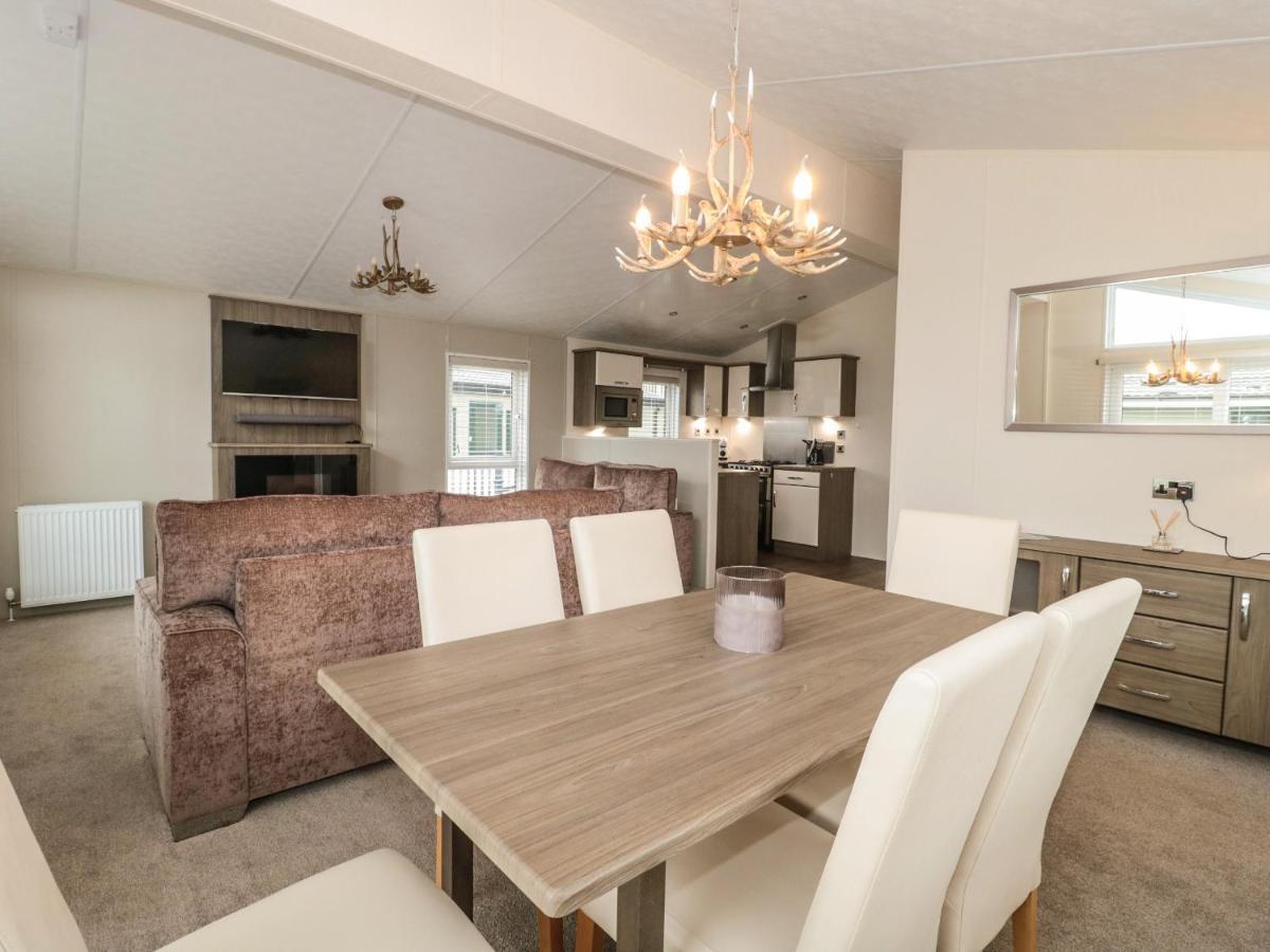Amethyst Lodge ليمنجتون المظهر الخارجي الصورة